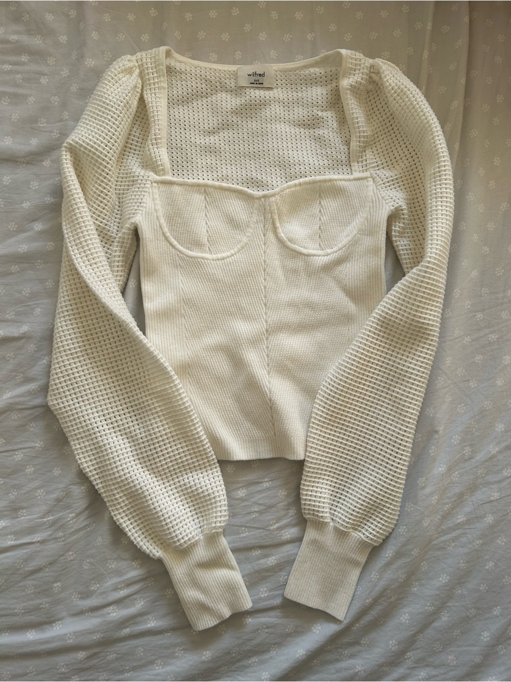 Wilfred Cream Knit Corset-Style Sweater with Puff Sleeves